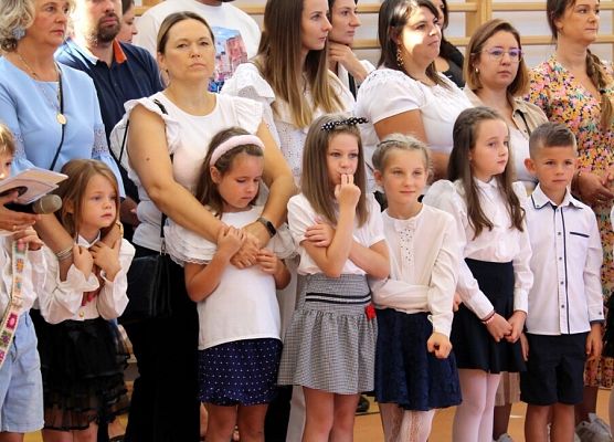 Grafika 71: Uroczysty apel z okazji rozpoczęcia roku szkolnego 2024/2025