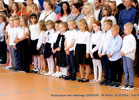 Grafika 20: Fotorelacja z uroczystego apelu z okazji rozpoczęcia roku szkolnego 2024/2025
