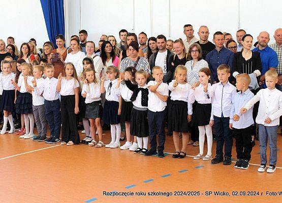 Grafika 26: Fotorelacja z uroczystego apelu z okazji rozpoczęcia roku szkolnego 2024/2025