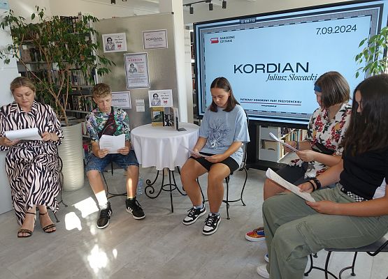 Grafika 7: Narodowe Czytanie "Kordiana" w Bibliotece Publicznej Gminy Wicko