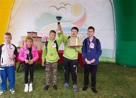 Grafika 8: Nasi wolontariusze z klas starszych SP Wicko wspierali organizację XV Olimpiady dla Osób z Niepełnosprawnościami w Charbrowie