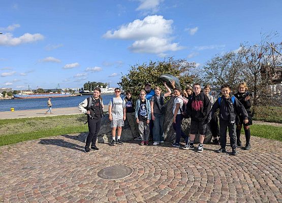 Grafika 8: Wycieczka kl. VIB do Gdyni