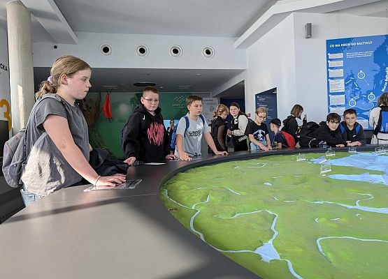 Grafika 10: Wycieczka kl. VIB do Gdyni