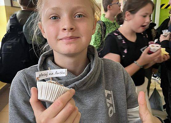 Grafika 13: Trwa kampania wyborcza do Samorządu Uczniowskiego