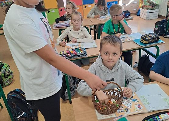 Grafika 2: Obchody Dnia Chłopaka w naszej szkole