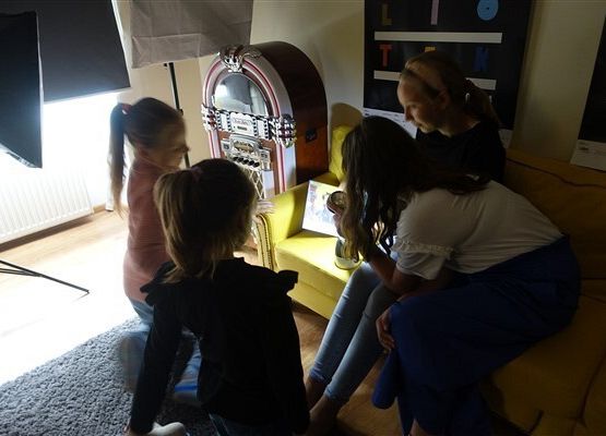 Grafika 11: Dni "nocnego czytania" w naszej bibliotece