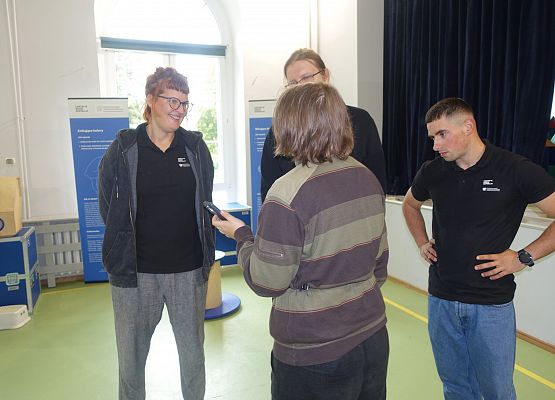 Grafika 51: Naukobus z Warszawy zawitał do szkoły w Wicku!