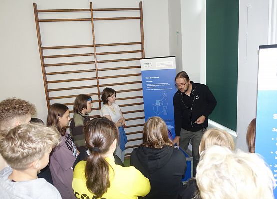 Grafika 59: Naukobus z Warszawy zawitał do szkoły w Wicku!