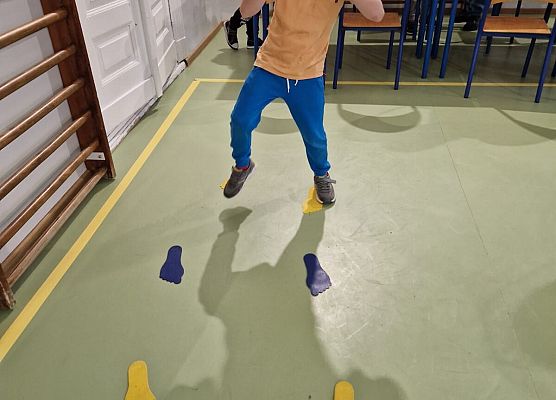 Grafika 26: Naukobus z Warszawy zawitał do szkoły w Wicku!