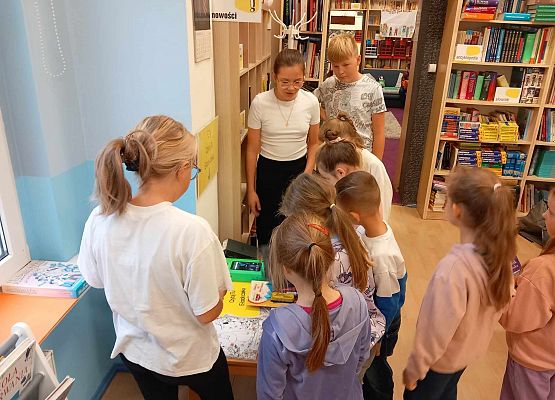 Grafika 43: Ślubowanie uczniów klas pierwszych na czytelników naszej biblioteki