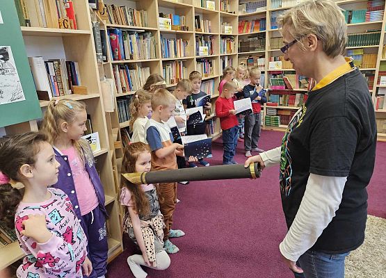 Grafika 31: Ślubowanie uczniów klas pierwszych na czytelników naszej biblioteki