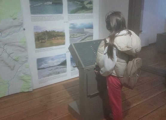 Grafika 15: Wycieczka  klas I-III do Muzeum Słowińskiego Parku Narodowego w Czołpinie