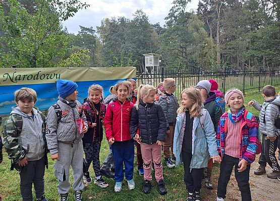 Grafika 48: Wycieczka  klas I-III do Muzeum Słowińskiego Parku Narodowego w Czołpinie