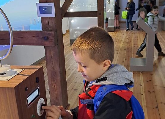 Grafika 61: Wycieczka  klas I-III do Muzeum Słowińskiego Parku Narodowego w Czołpinie