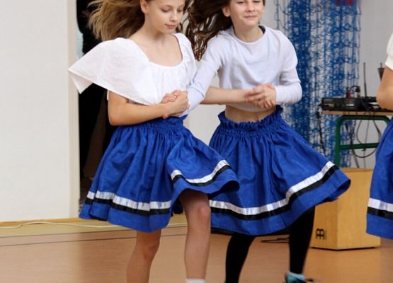 Grafika 60: Uroczyste obchody z okazji Dnia Edukacji Narodowej w naszej szkole