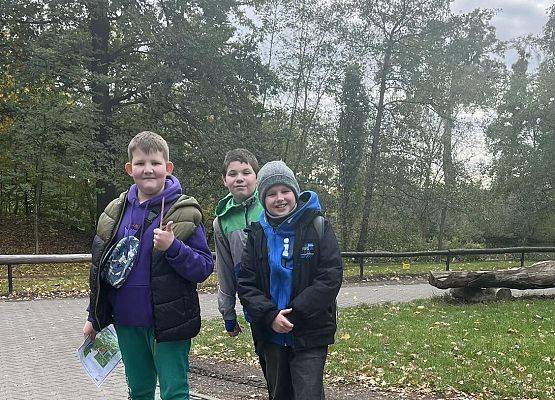 Grafika 23: Klasy piąte SP Wicko w krainie krasnali - wycieczka do Wrocławia