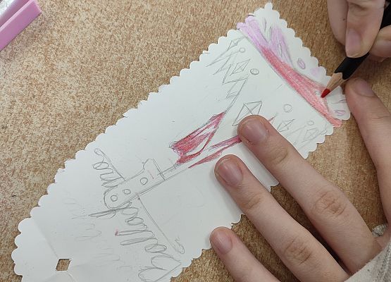 Grafika 6: Projekt "Przeczytane - Zapamiętane" - prezentujemy prace i działania zachęcające do czytania, wykonane przez naszych ósmoklasistów