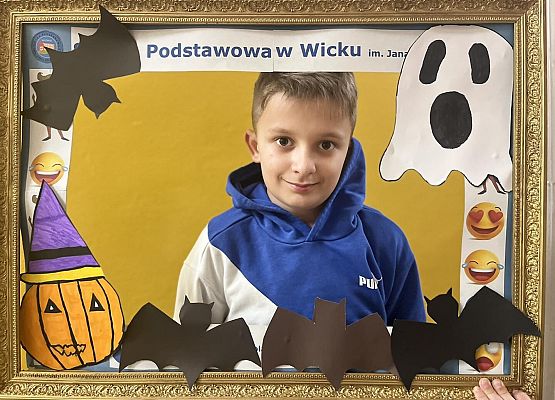 Grafika 30: Dyskoteka szkolna za nami…