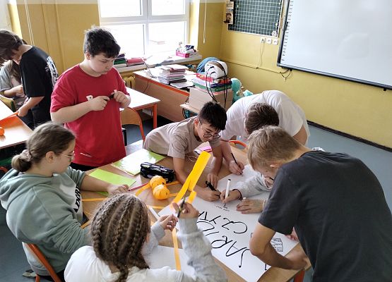 Grafika 3: Projekt "Przeczytane - Zapamiętane" realizowany w klasie VIIB