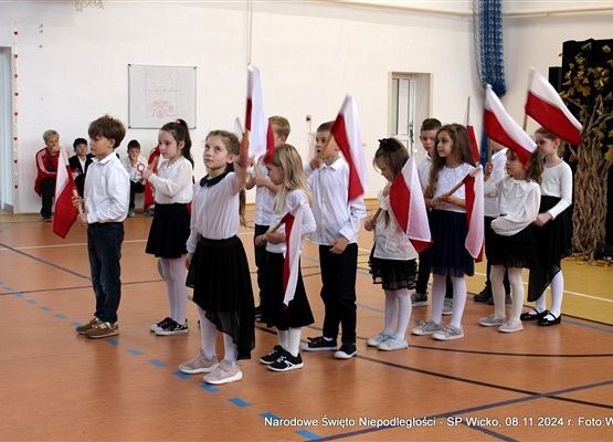 Grafika 7: Apel z okazji Narodowego Święta Niepodległości