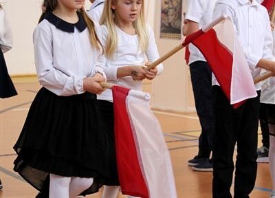 Grafika 10: Apel z okazji Narodowego Święta Niepodległości