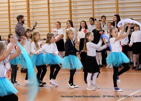 Grafika 20: Apel z okazji Narodowego Święta Niepodległości