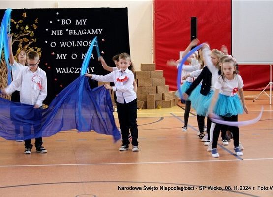 Grafika 23: Apel z okazji Narodowego Święta Niepodległości