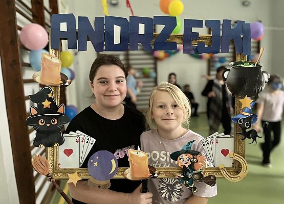 Grafika 1: Dyskoteka Andrzejkowa 