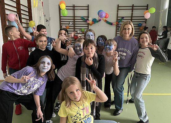 Grafika 5: Dyskoteka Andrzejkowa 