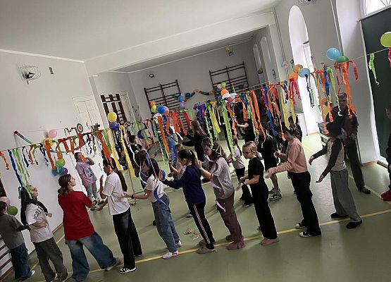 Grafika 24: Dyskoteka Andrzejkowa 