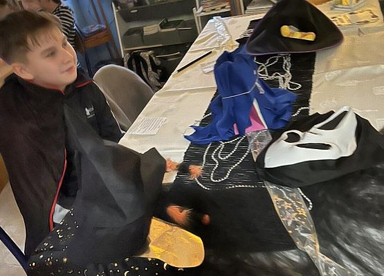 Grafika 37: Dyskoteka Andrzejkowa 