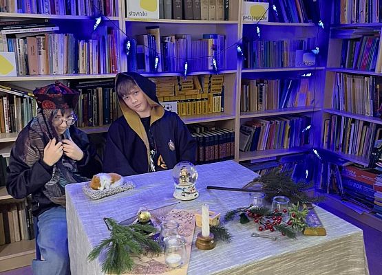 Grafika 40: Dyskoteka Andrzejkowa 