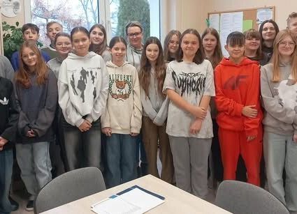 Grafika 1: Międzynarodowy Dzień Wolontariusza - podziękowania dla naszych Wolontariuszy