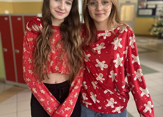 Grafika 2: Dzień Świątecznego Sweterka