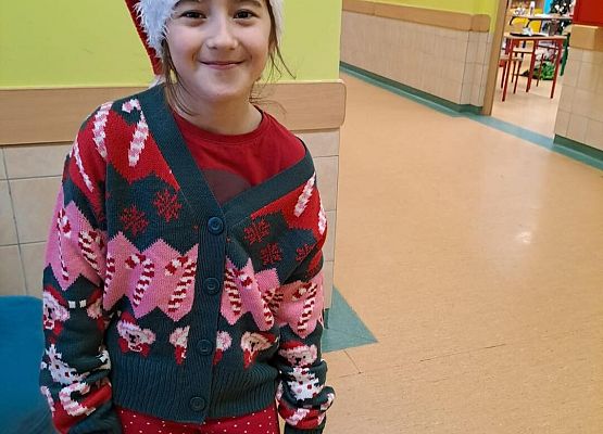 Grafika 9: Dzień Świątecznego Sweterka