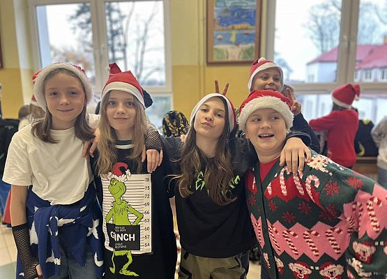 Grafika 12: Dzień Świątecznego Sweterka