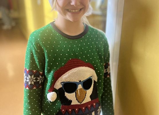Grafika 13: Dzień Świątecznego Sweterka