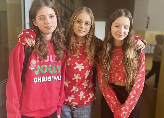 Grafika 18: Dzień Świątecznego Sweterka