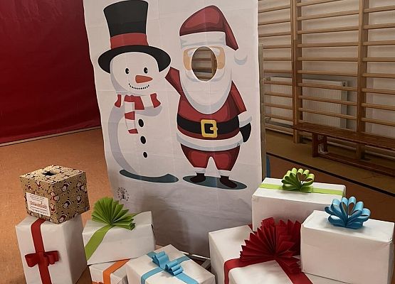 Grafika 5: Przygotowania do Świątecznego Festynu