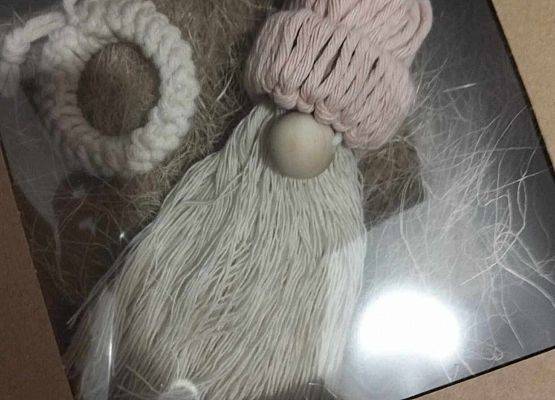 Grafika 40: Zapraszamy do obejrzenia fotorelacji z Mikołajkowego Spotkania Przy Choince, w sobotę, 7 grudnia 2024 w naszej szkole