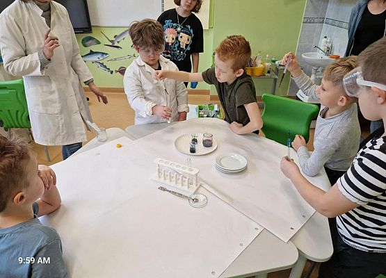 Grafika 18: Klasa IIB w krainie podwójnej noblistki Marii Skłodowskiej-Curie