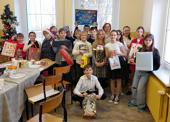 Grafika 1: Ostatni dzień przed przerwą świąteczną w naszej szkole to był niezwykły dzień!