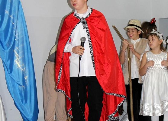 Grafika 12: Ostatni dzień przed przerwą świąteczną w naszej szkole to był niezwykły dzień!