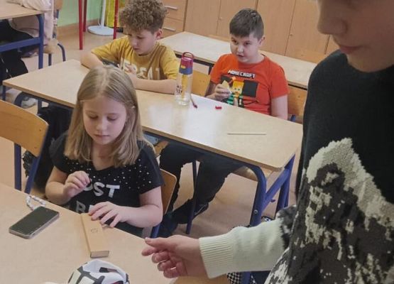 Grafika 22: Trwa 2. etap konkursu „Segreguję - nie marnuję!’’ 