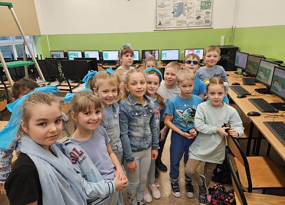 Grafika 12: Dzień Kolorów w naszej szkole! 