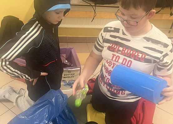 Grafika 9: Nocka w szkole z kl. VB