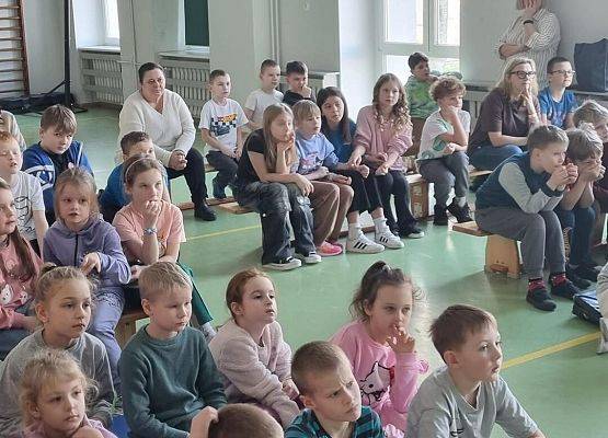 Grafika 2: Ferie w siodle z "Koniczynką"