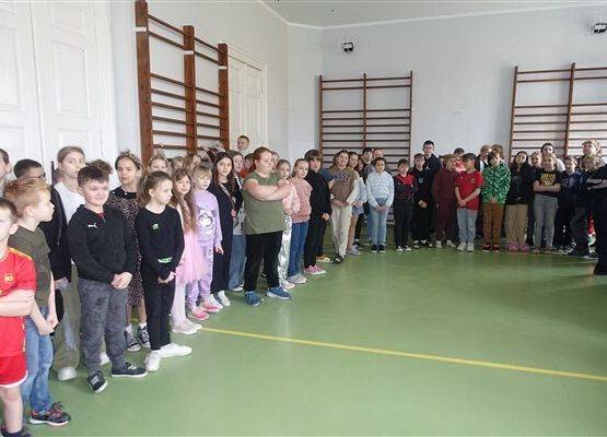 Grafika 2: Apel podsumowujący wyniki nauczania w I sem. roku szkolnego 2024/2025