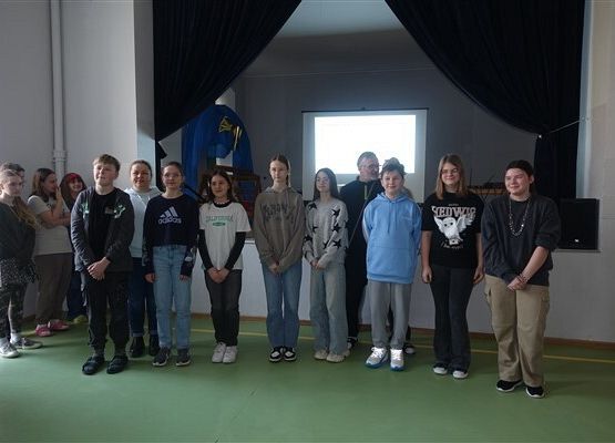 Grafika 11: Apel podsumowujący wyniki nauczania w I sem. roku szkolnego 2024/2025