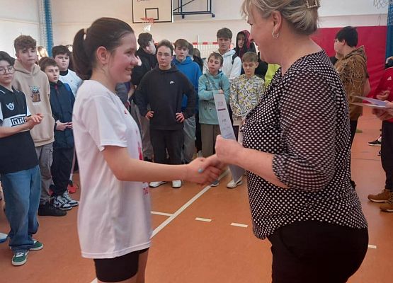 Grafika 8: Nasi sportowcy najlepsi w eliminacjach gminnych w piłce ręcznej